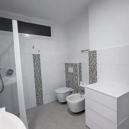 L&r - Casa145 - Tranquillo E Comodo Al Mare Con Wifi * Sanremo