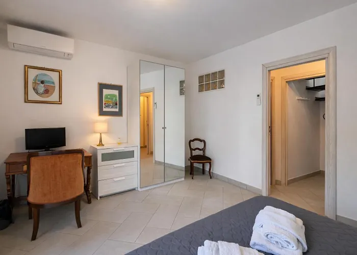 L&r - Casa145 - Tranquillo E Comodo Al Mare Con Wifi * Sanremo